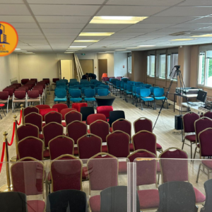 Salle pour Église Évangélique - 200 à 250 Places, 2000€/mois à Vitry-sur-Seine