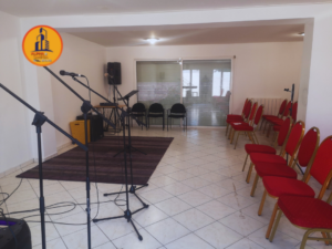 Salle d'église de 80-100 places à Massy