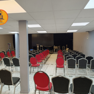 Local de Haut Standing à Sarcelles - 400 à 500 Places, 3500€/mois