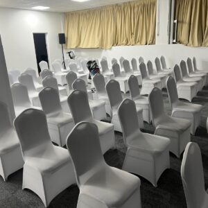 Salle de 200 personnes à Saint Denis disponible de 12h30 à 15h30