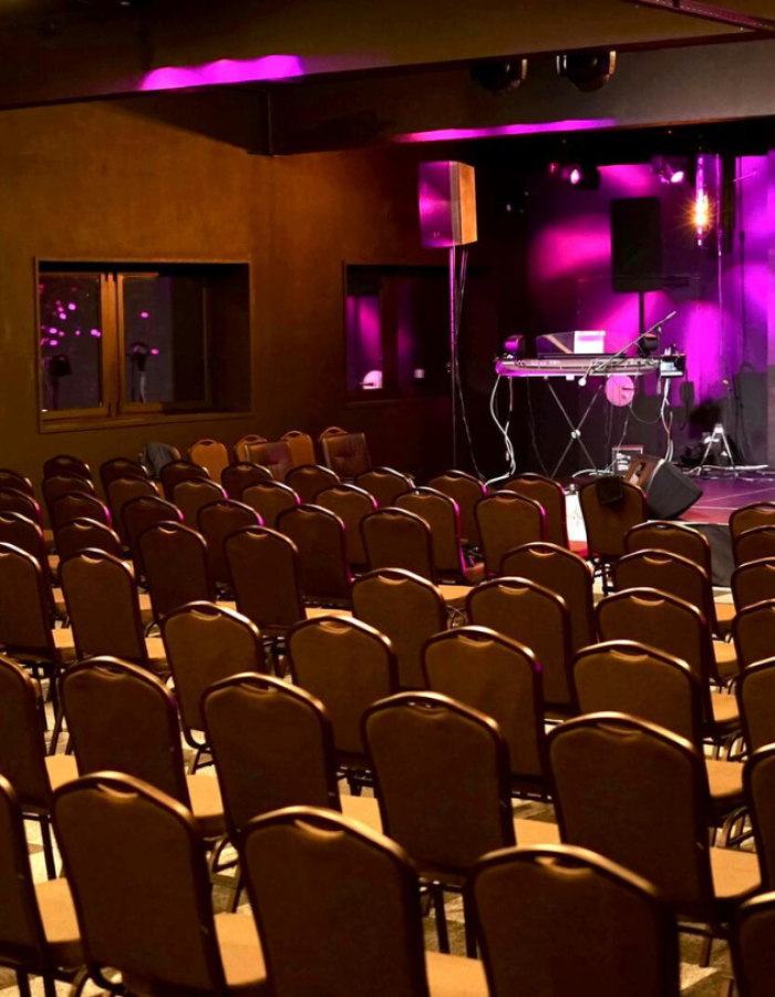 Local de Prestige à Noisy-le-Grand – 250 personnes, 3500 euros/mois